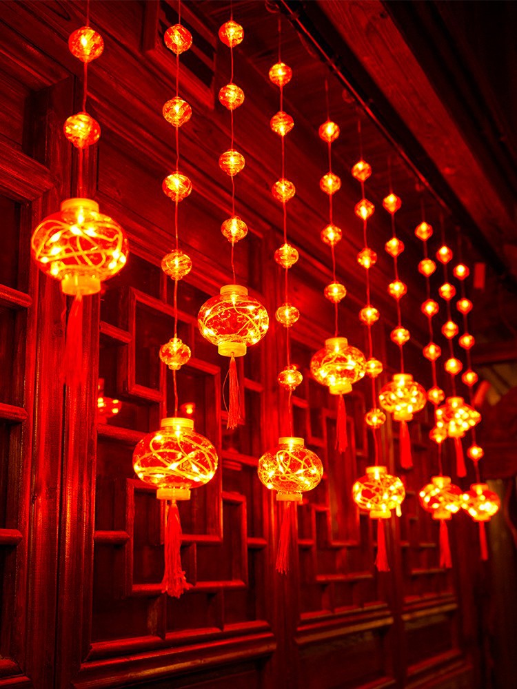 新年装饰挂件彩灯闪灯串灯防水大红灯笼挂饰家用过年春节布置窗户