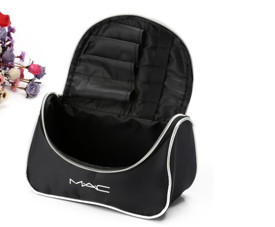 跨境新款时尚mac尼龙化妆袋大容量黑色手提化妆包 弯包元宝包