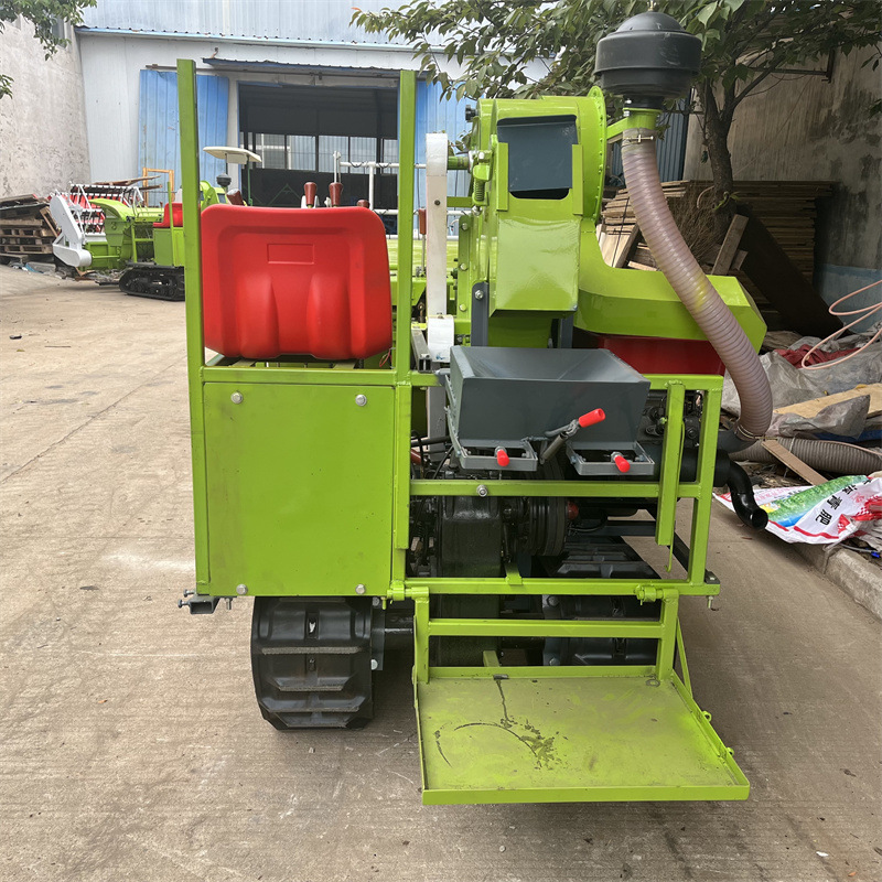 能爬坡水田专用履带式稻谷联合收割机 家用小型水稻收割机价格