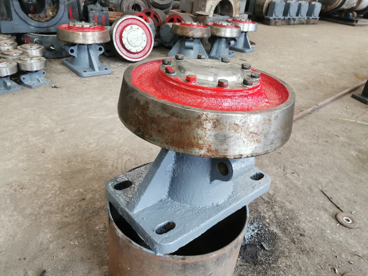 回转窑挡轮,烘干机挡轮配件,液压需要定制