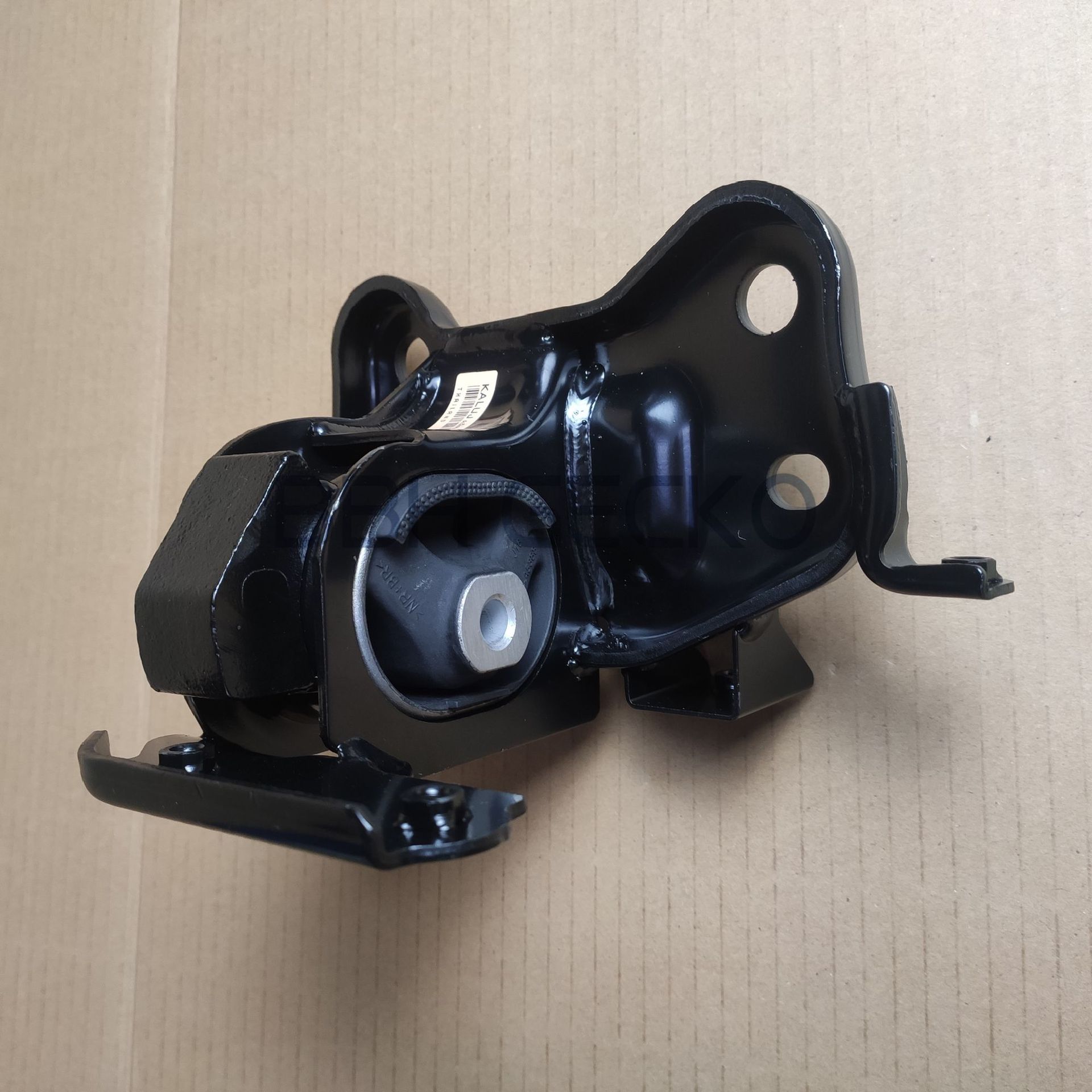 丰田发动机支架