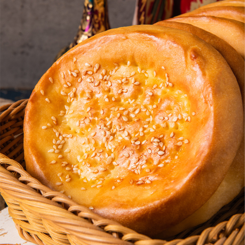 新疆特产小油馕咸味甜味蛋香芝麻烤馕饼小吃糕点心手工馕早餐