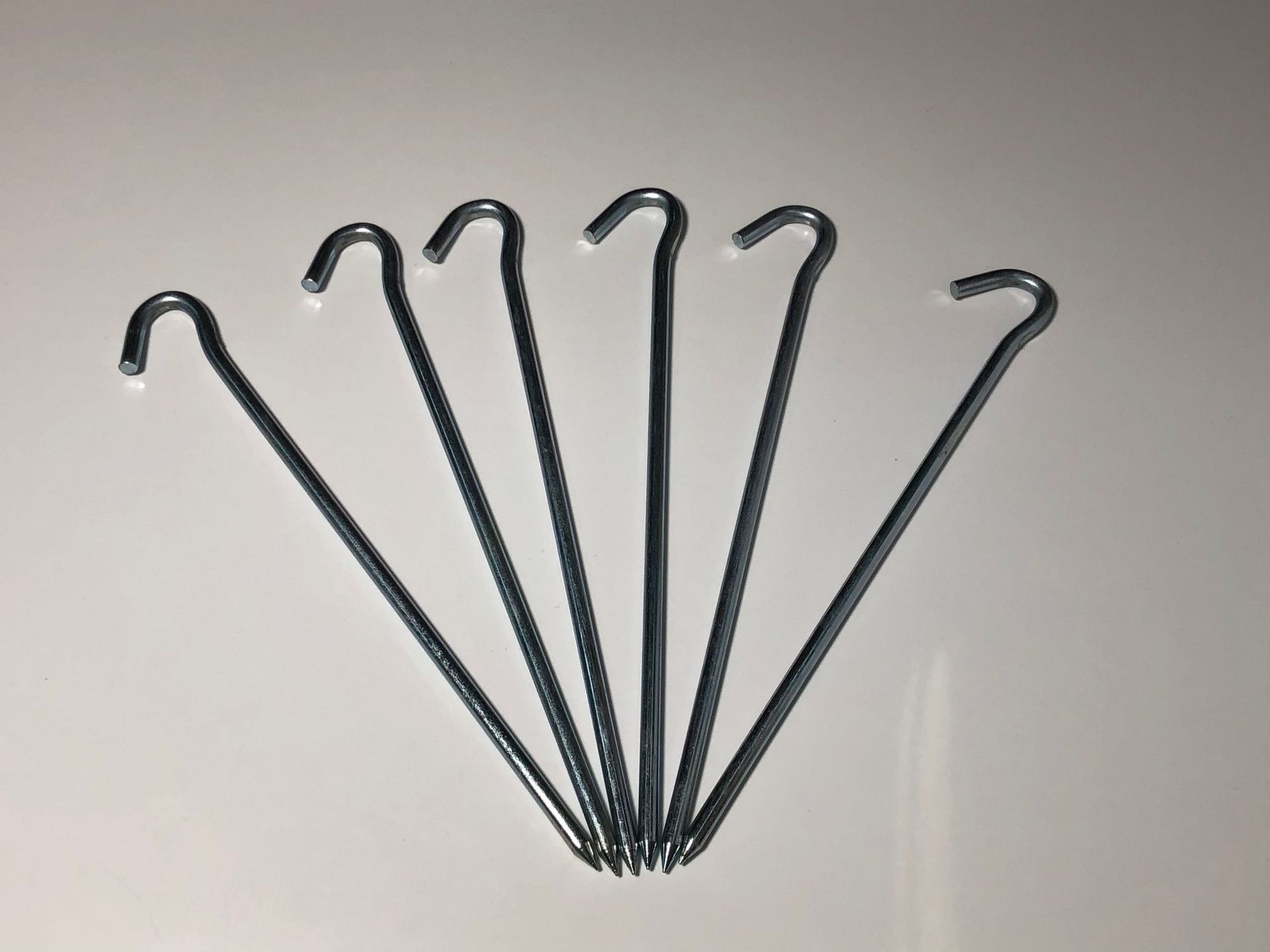 户外野营专用天幕帐篷地钉 草地尖头问号半圆弧形铁帐篷地钉12pc