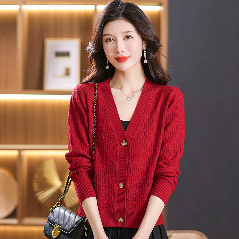 2023 Autumn New Middle-Aged Mom Small Cardigan Short Casual Women V-neck Coat Autumn and Winter Knitting Cardigan Women