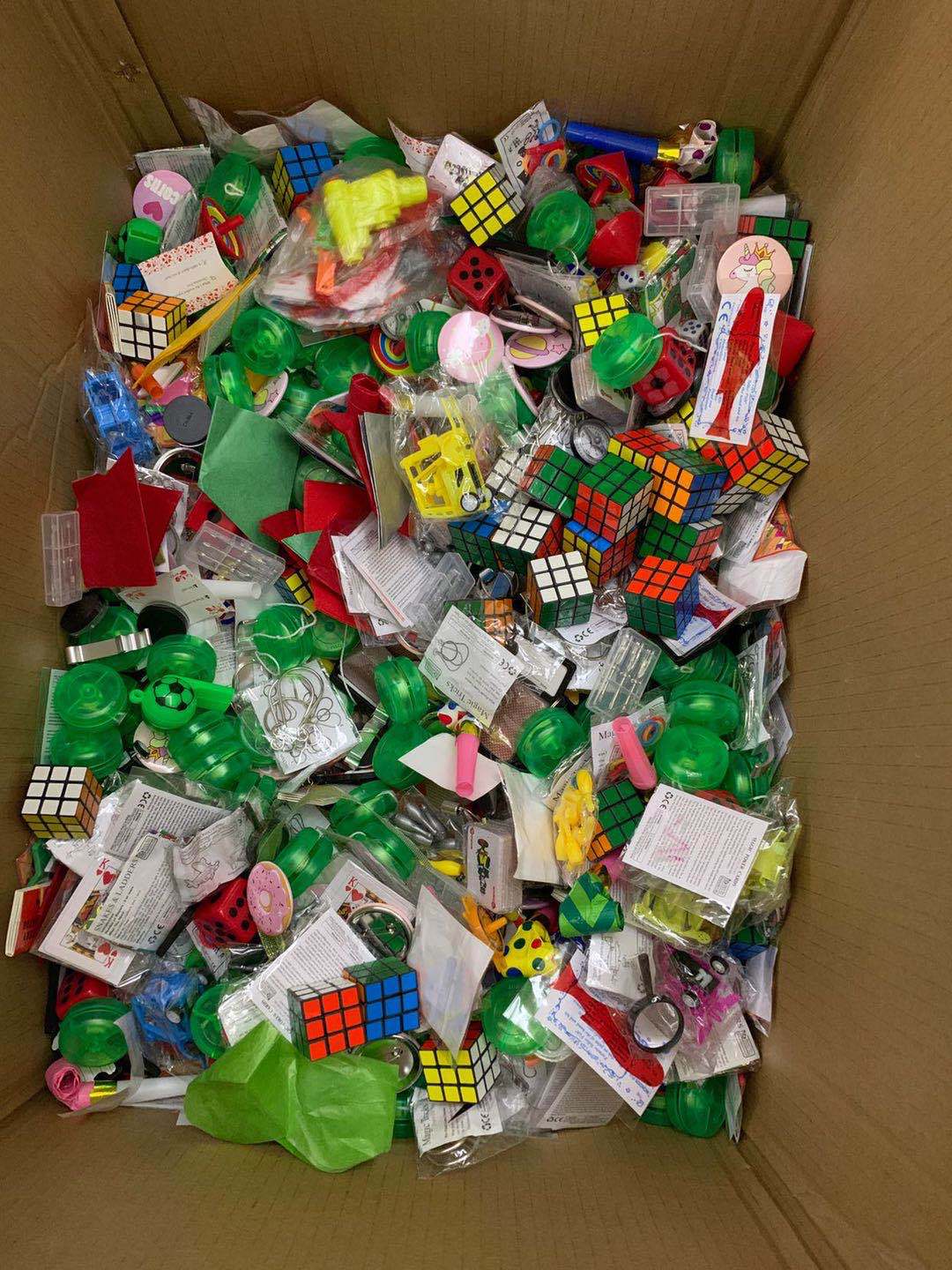 现货10寸雪花铝箔纸卡通圣诞糖果拉炮库存100个一箱发货快礼品好