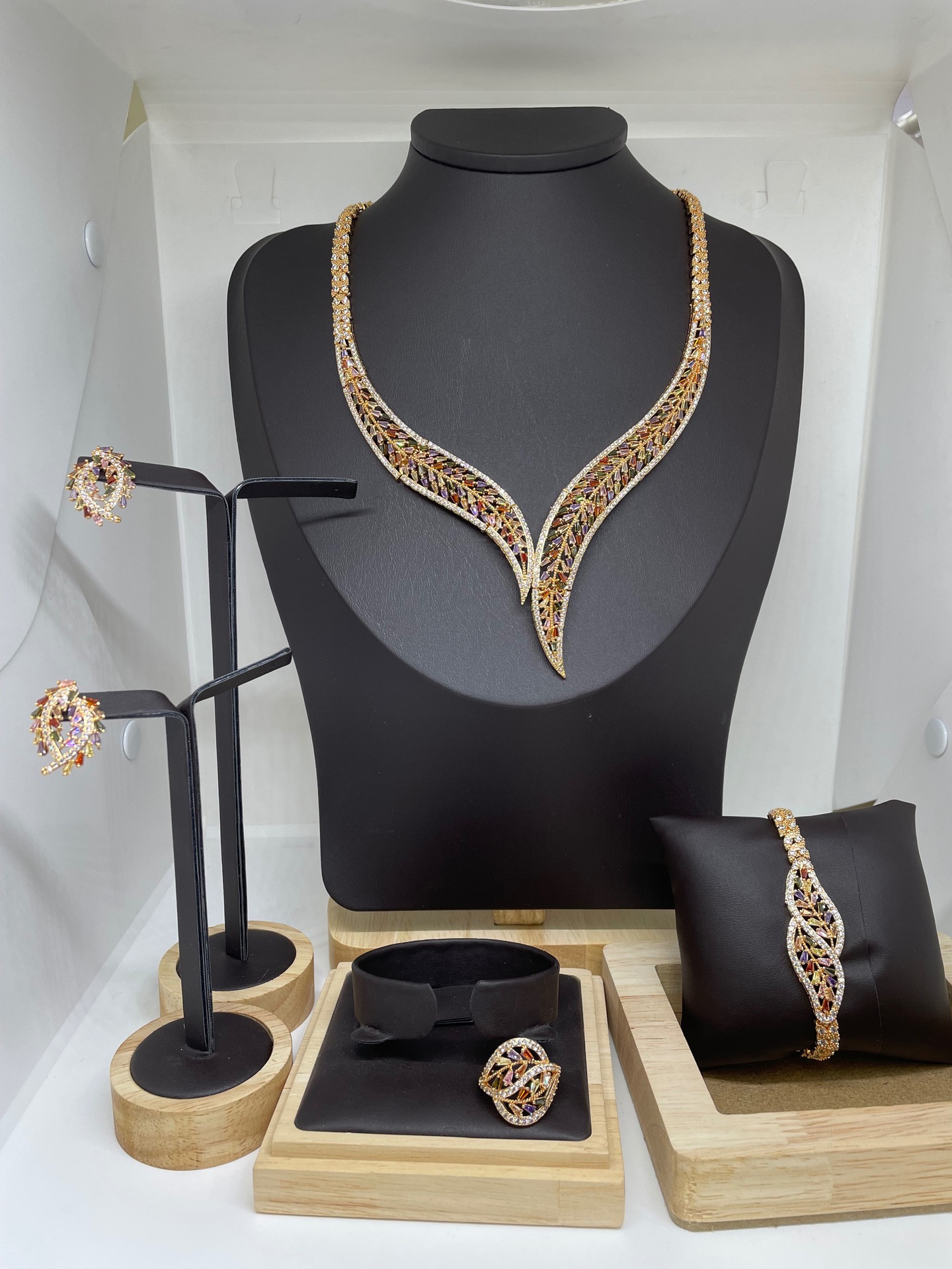 流行欧美-迪拜珠宝首饰四件套装镀黄金项链耳环手链戒指饰品