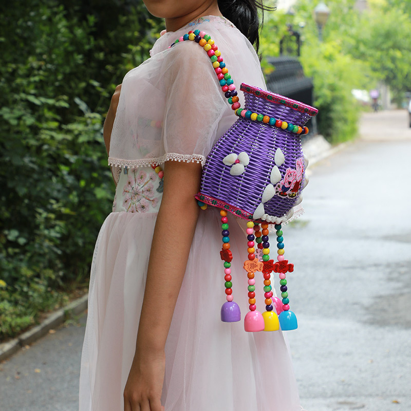 批发儿童小背篓鱼篓仿藤塑编织民族风竹编工艺幼儿园演出舞台道具