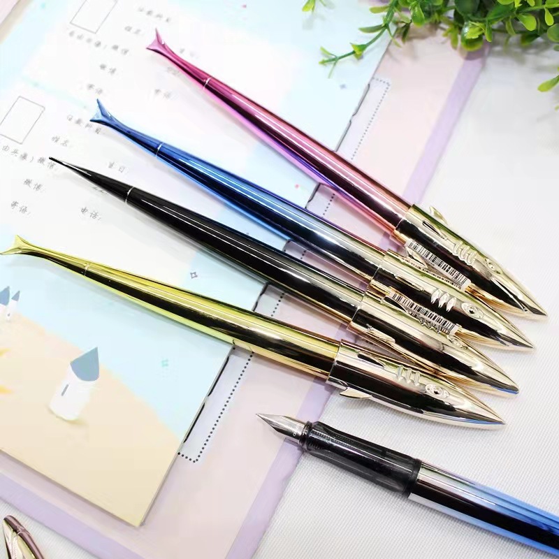 传人3582鲨鱼钢笔 正姿小学生用 成人练字墨囊墨水办公书法卡通笔