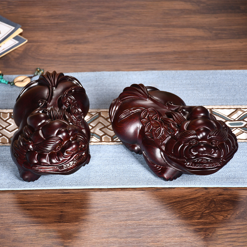 批发雕刻黑檀木雕实木木质手工艺礼品貔貅摆件一对招财吉祥