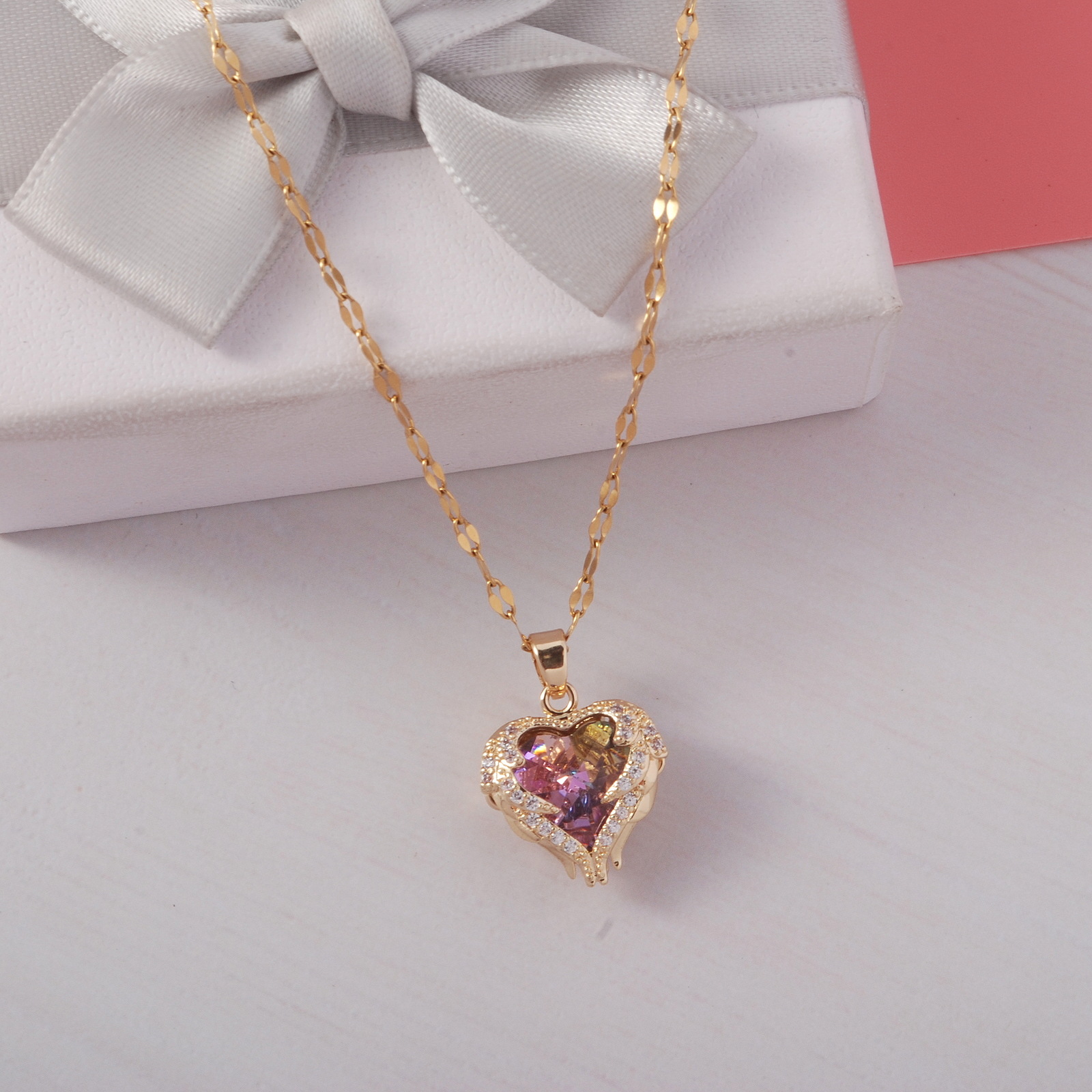 【厂家】钛钢不掉色爱心彩钻项链女镶钻抖音爆款代发批发轻奢礼物