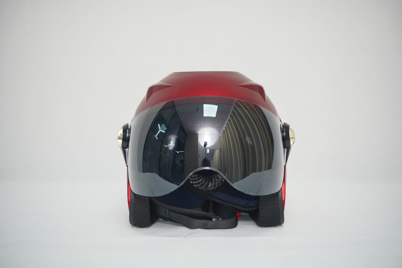 电动摩托车头盔男女四季通用夏季蓝牙头盔太阳能风扇智能头盔