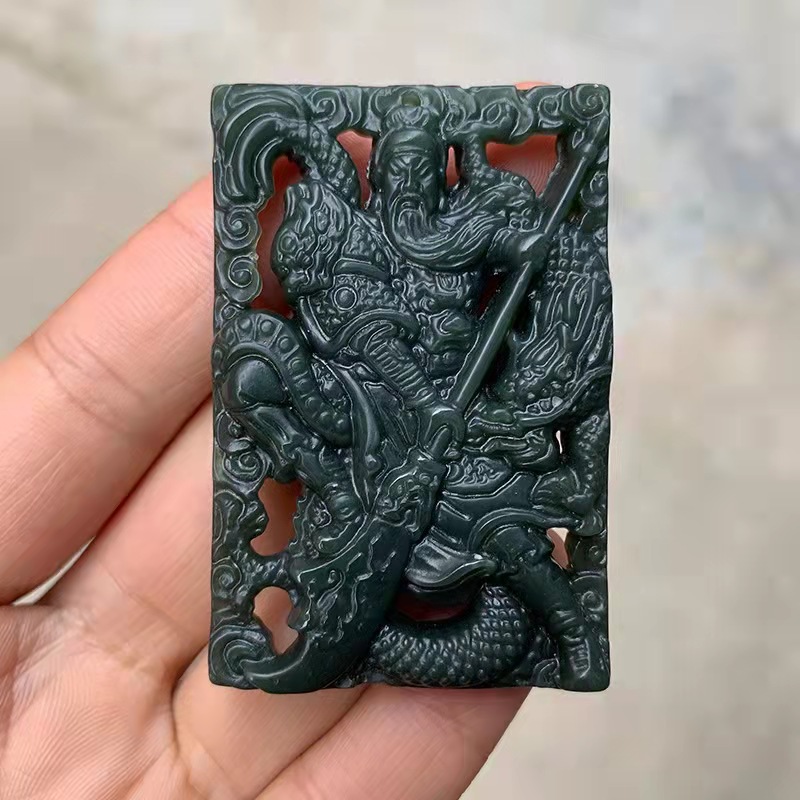 新疆和田玉关公男款吊坠和田玉青玉关公镂空双面雕刻武财神挂件