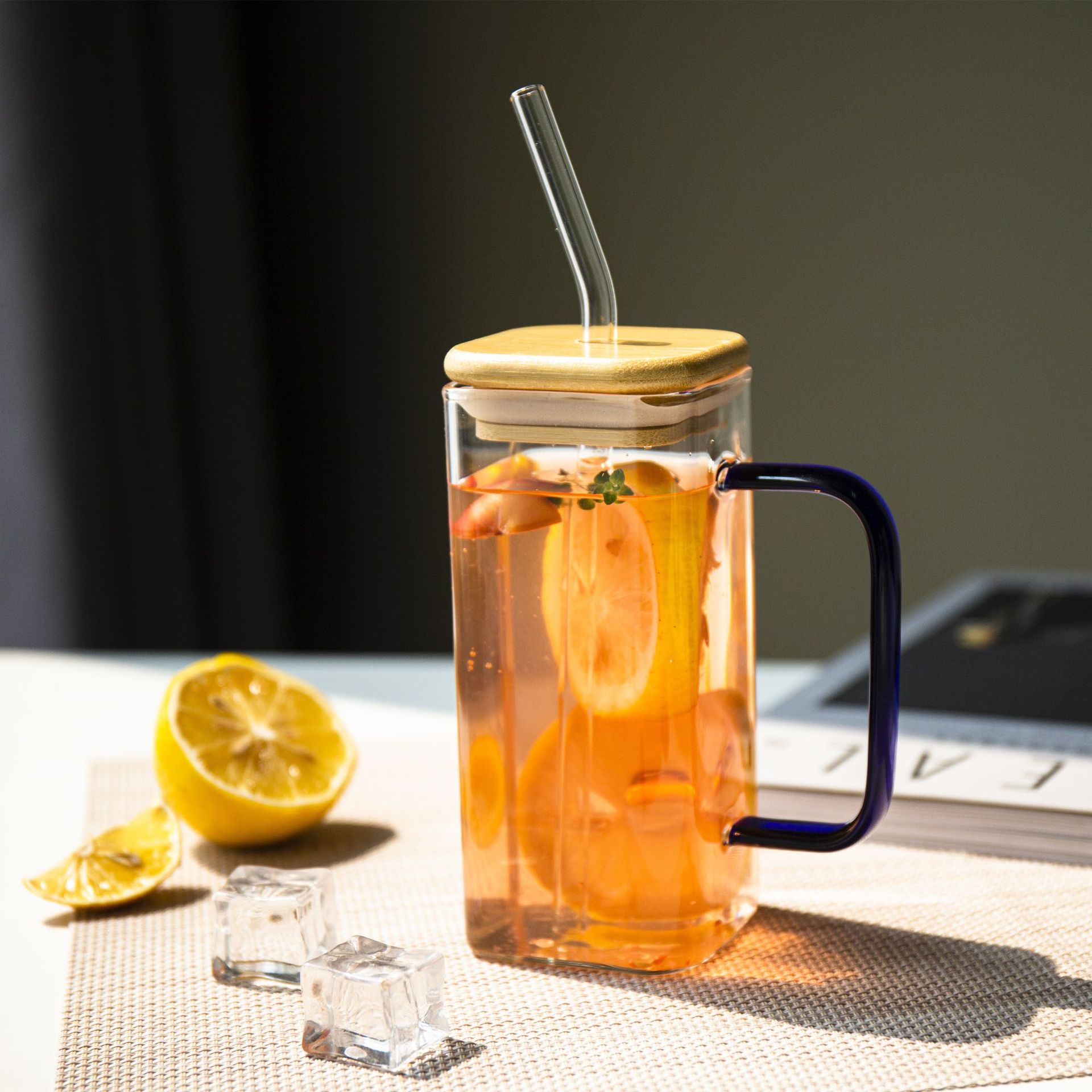 ins彩色手柄透明方形玻璃杯韩式简约网红四方形玻璃水杯家用透明