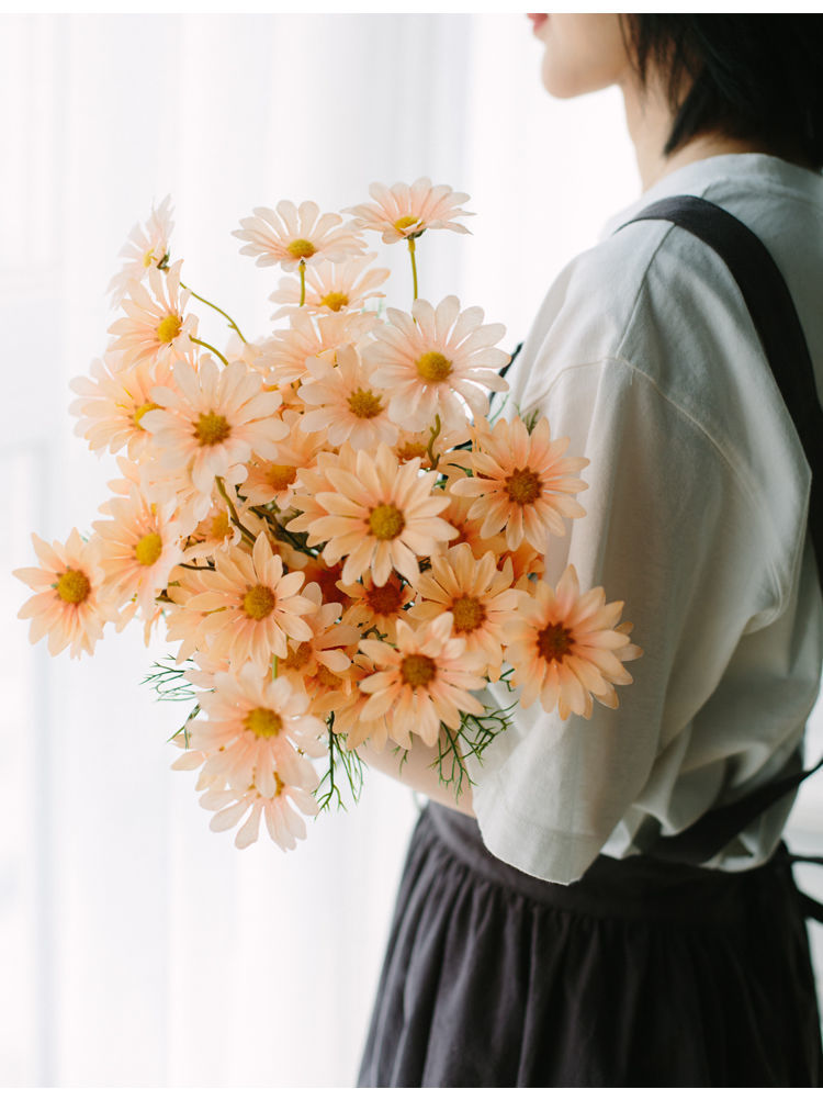 ins风仿真花手捧花小雏菊5头荷兰菊写真摄影道具假花装饰花装饰