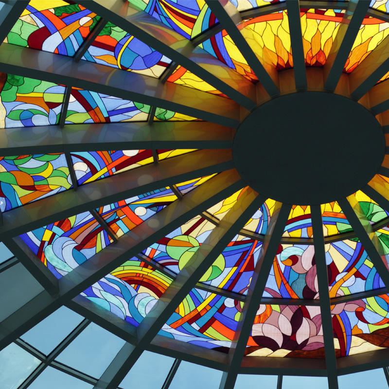 艺术玻璃今日报价走势分析-穹顶镶嵌圆博彩色蒂凡尼玻璃屏风-阿里巴巴