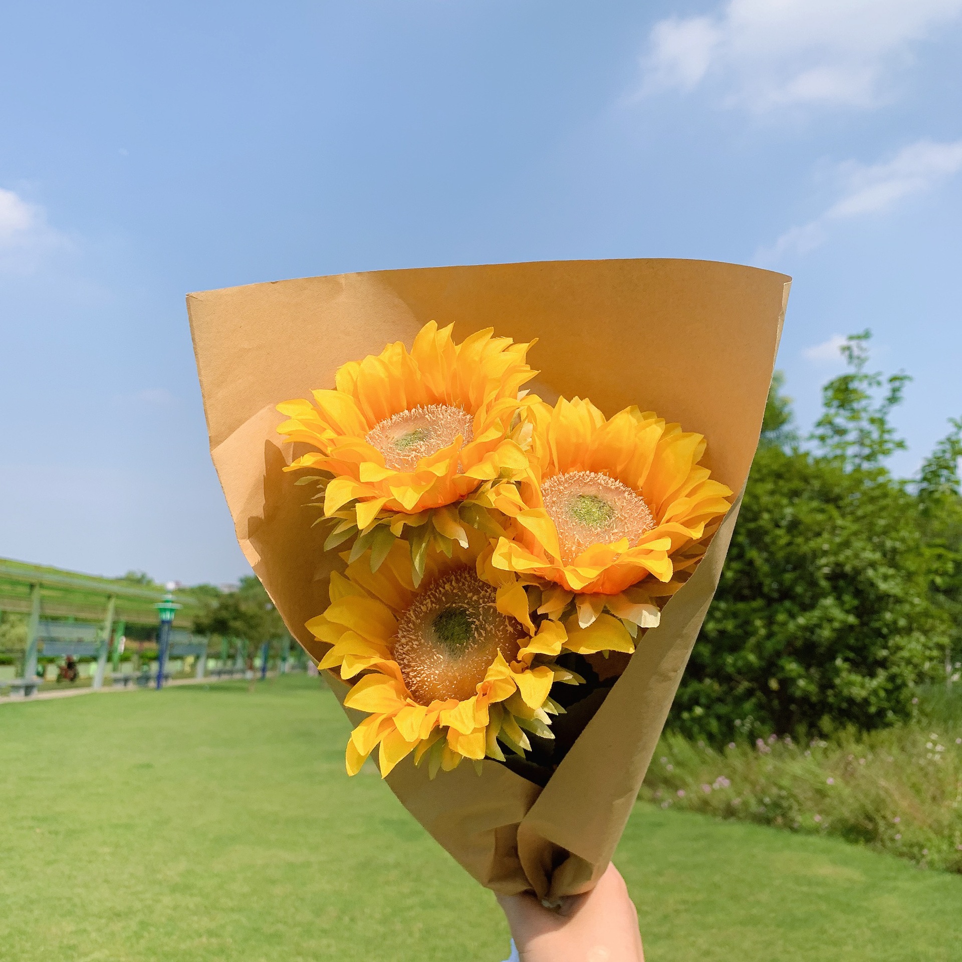 向日葵仿真花ins太阳花手捧花花束野餐拍照道具装饰品旅游拍照花