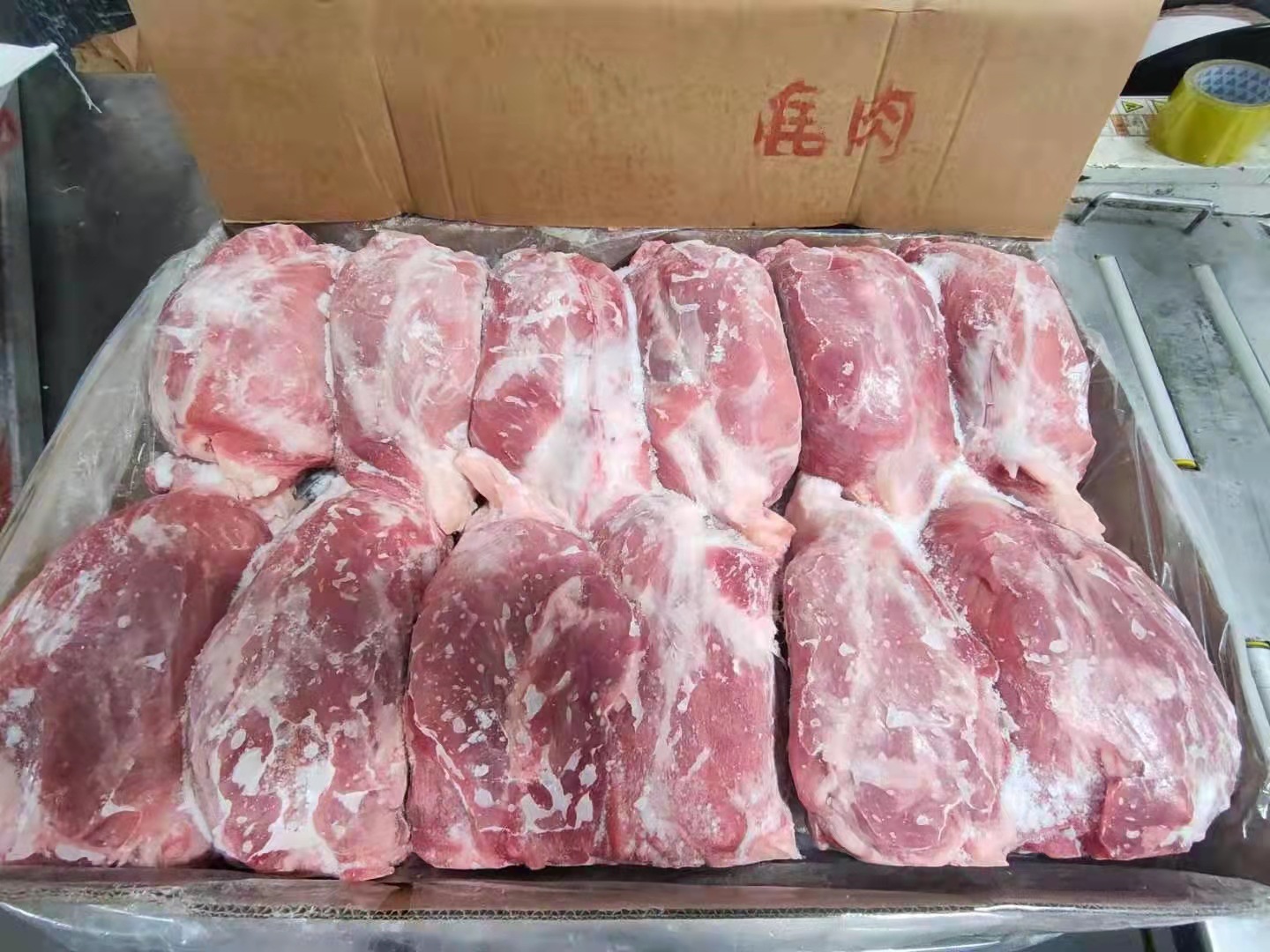 冷冻猪肉  鲁富康厂家猪龟肉 冷冻猪肉  猪骨肉批发烧烤烤肉