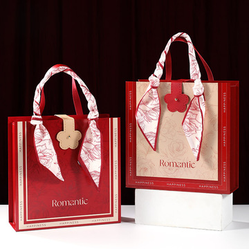 结婚喜糖礼盒空盒子中式糖盒婚礼喜糖盒订婚伴手礼高档手提喜糖袋