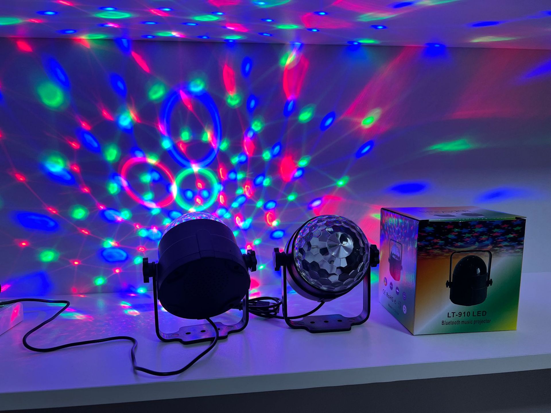 Bluetooth Music Magic Ball Led Car Colorful Light Crystal Magic Ball Light Usb Bracket Music Ambience Light