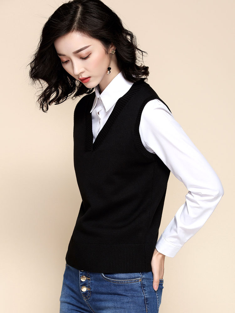 显瘦v领短款针织马甲女秋冬修身毛衣背心胖妹妹外穿百搭黑色外搭