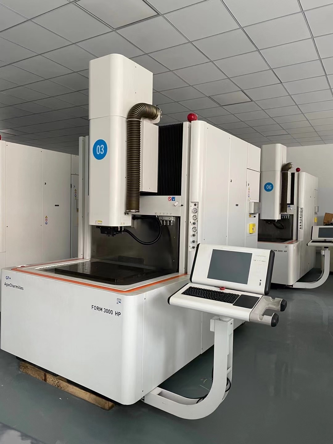 加工中心,慢走丝,台湾车床,台湾磨床大水磨,台湾