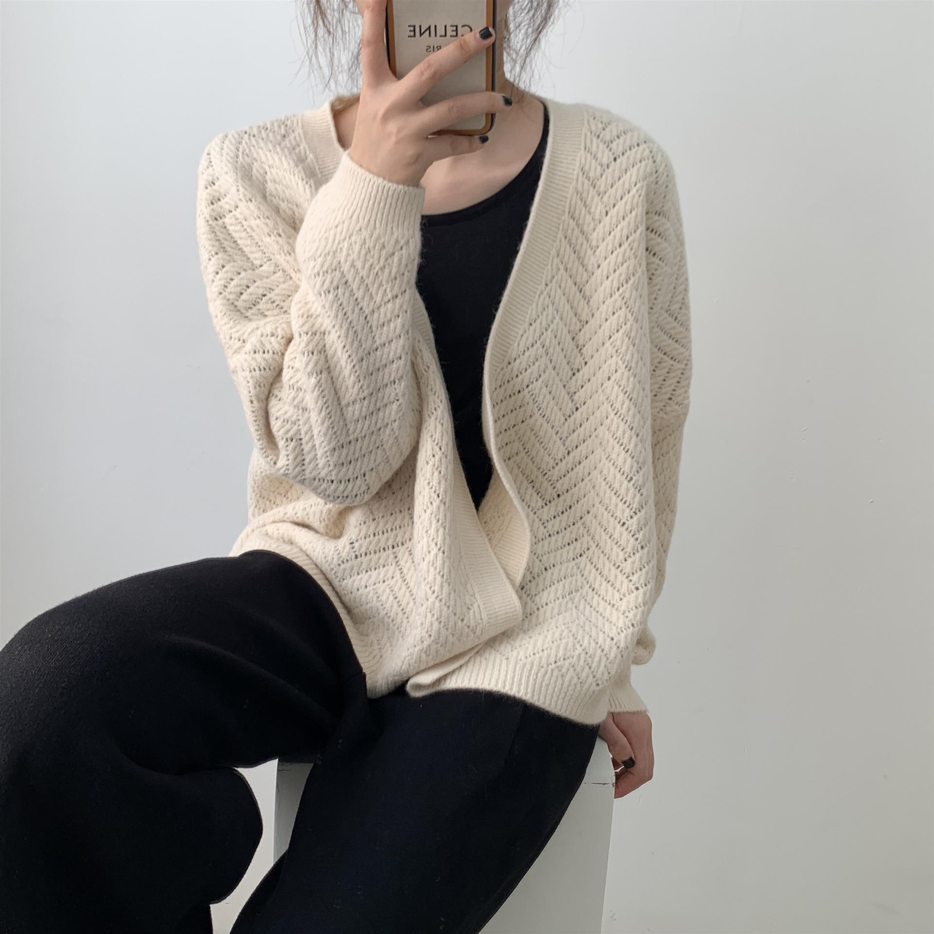 嘉织 8t3083  镂空针织开衫女法式复古慵懒风显瘦气质上衣女