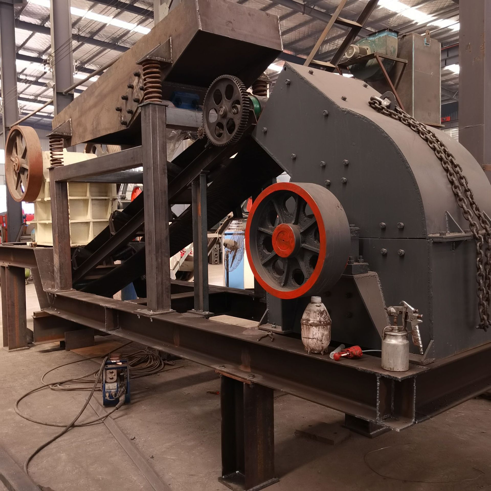 锤式破碎机立轴破