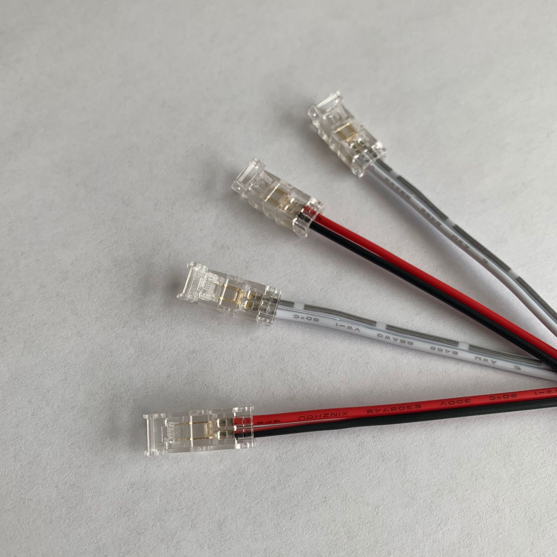 5mm2p常规/cob灯带免焊接头对接板对板低压单色灯条连接器无暗区