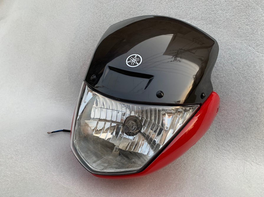 雅马哈天剑摩托车配件 新天剑ybr125e jym125-2b大灯总成 导流罩
