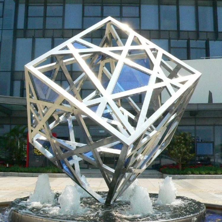 不锈钢雕塑制作  人物动物异形城市广场园林景观 创意装饰大摆件