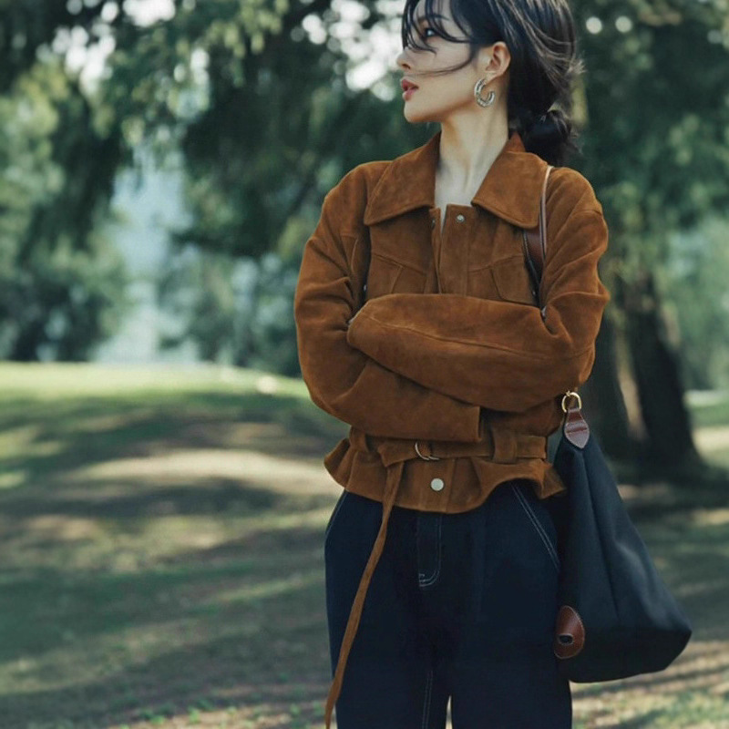 2025秋季新款气质复古风时尚小个子短款翻领棕色麂皮绒夹克外套女