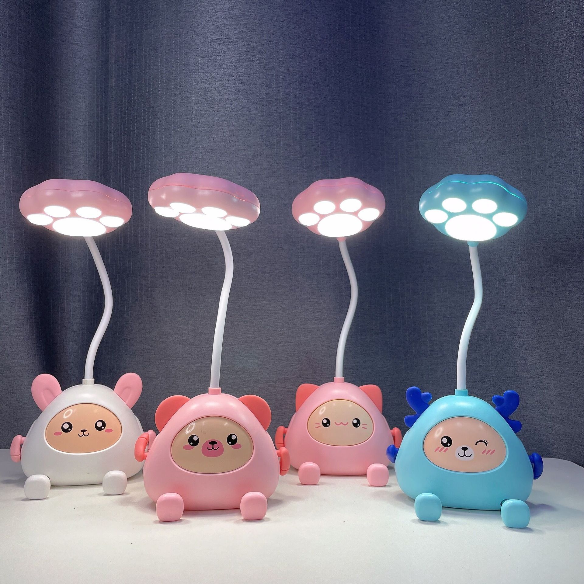 led cat‘s paw table lamp simple lamp holder usb charging pen holder storage table lamp with mobile phone bracket folding table lamp