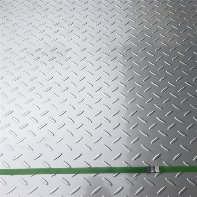 钢板厂家 压花防滑板201 304 321 316l不锈钢拉丝板 不锈钢防滑板-阿