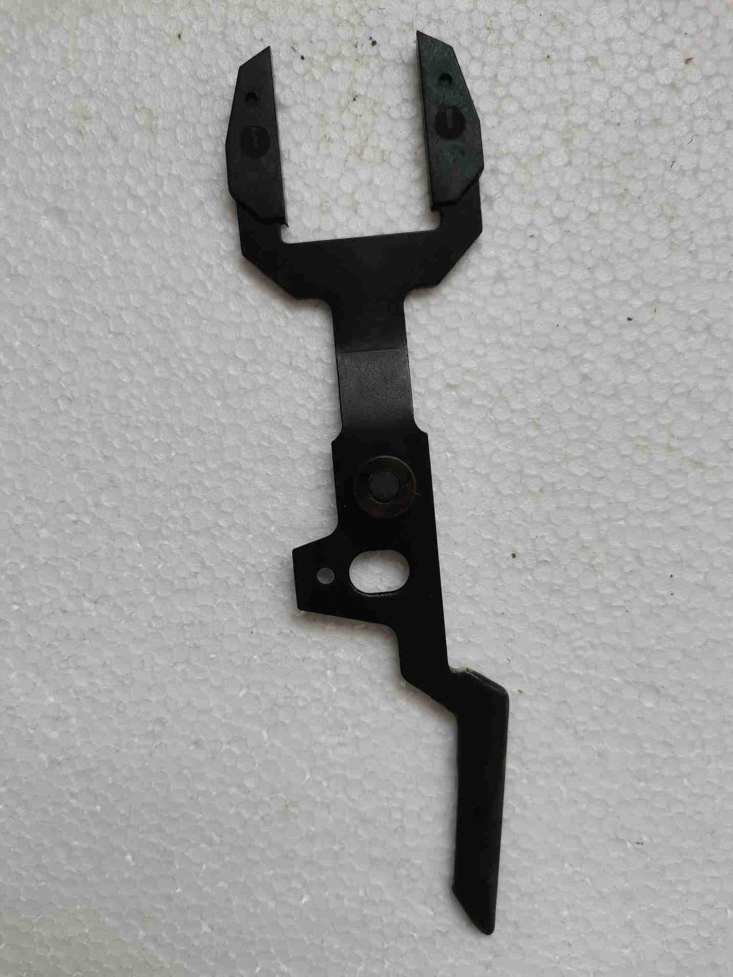 史陶比尔结经机配件下张力杆件号z2754920002