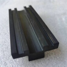 商丘市门窗扶手PVC护边护条  PVC背板夹条 PP工程塑胶异型材