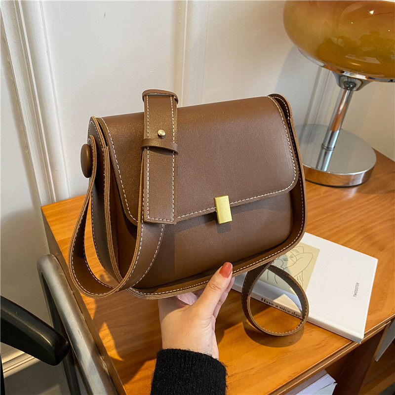 Winter Underarm Bag 2021 New Versatile Retro One Shoulder Bag Women's Bag Sense Fashion Crossbody Small Square Bag