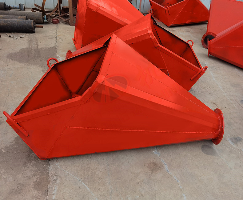 现货加工3米长管子料斗建筑机械塔吊料斗灰斗串筒漏斗 混凝土料斗
