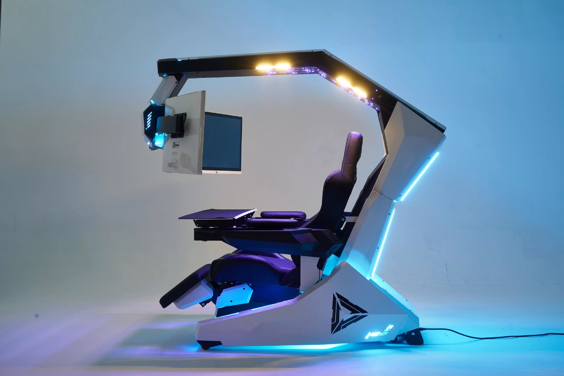 电竞座舱可躺180度酷炫电脑支架1到3个屏幕大型电竞沙发椅超舒服