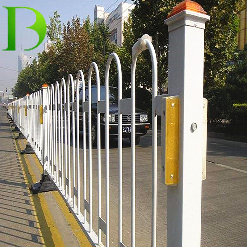 安平市政护栏厂家供应隔离护栏京式交通护栏倒u型护栏