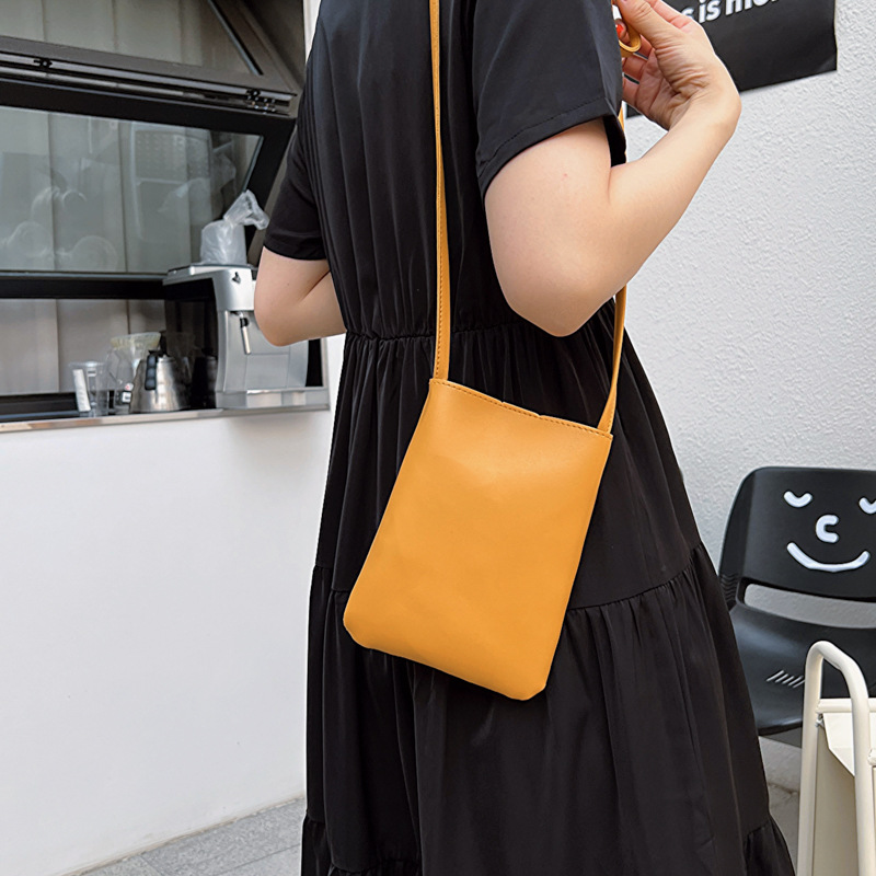 Korean Style Vertical Mobile Phone Bag Fashion Simple Mori Artistic Small Crossbody Bag Casual Shoulder Bag Crossbody Solid Color Small Bag