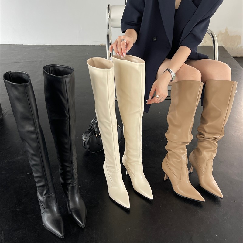 辣妹宽筒靴2024新款大筒围女靴子尖头细跟显瘦堆堆靴大码过膝长靴