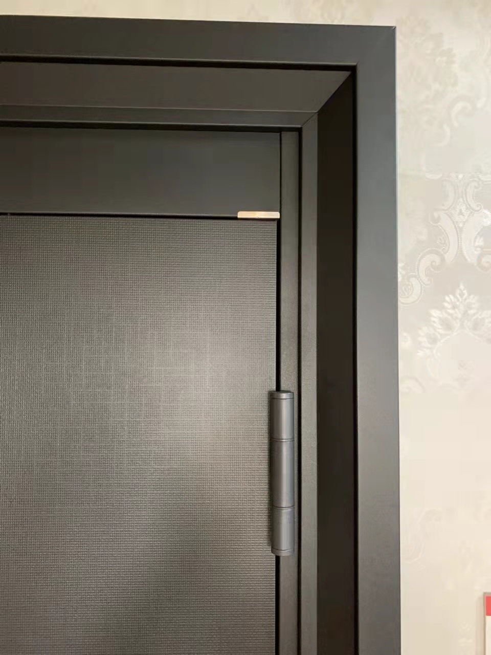 浙江防盗门厂家现货安全入户门锌合金航空铝箔填充风水见光尺寸