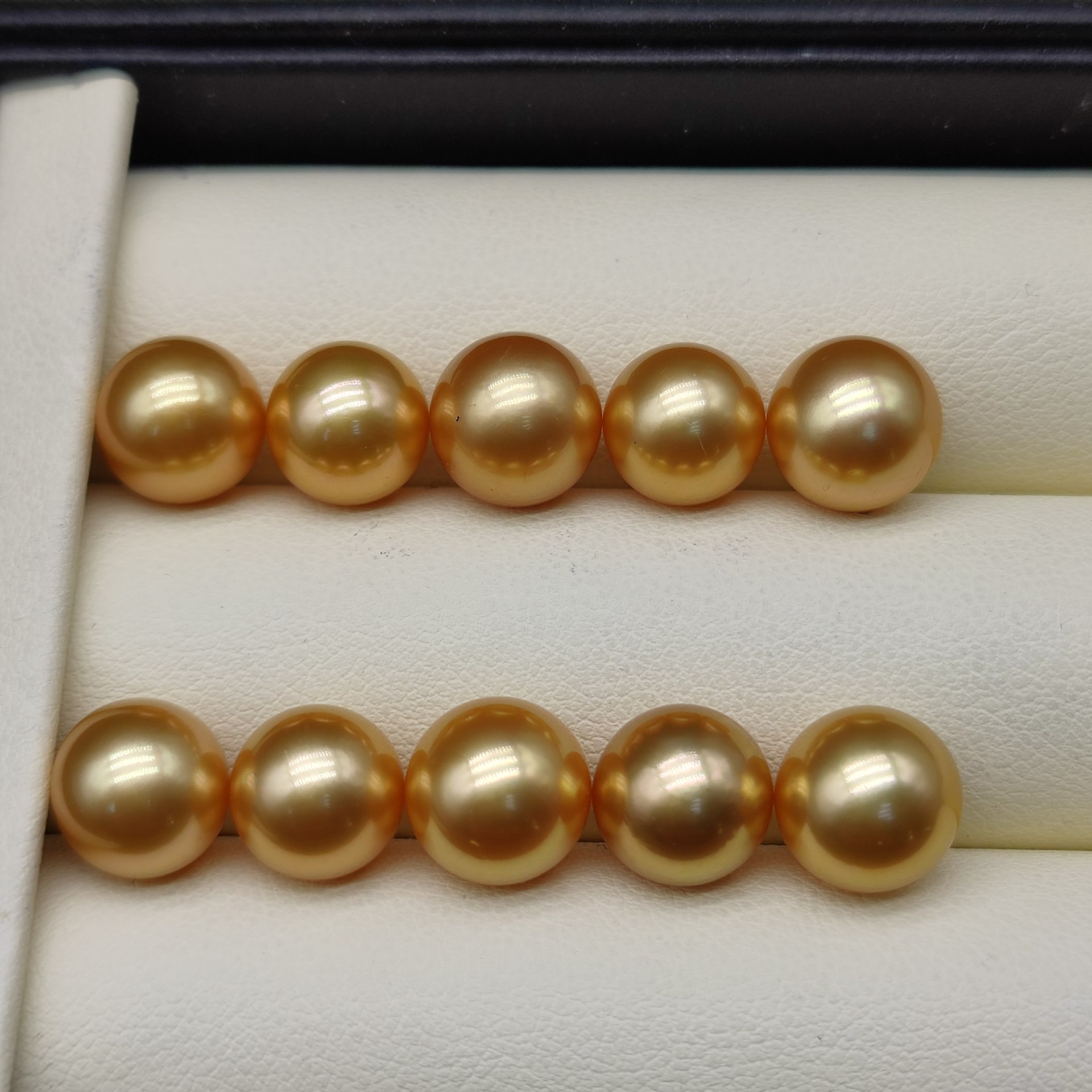 9-10mm海水珍珠菲律宾南洋金珠浓金色 aaaa正圆亮光无暇