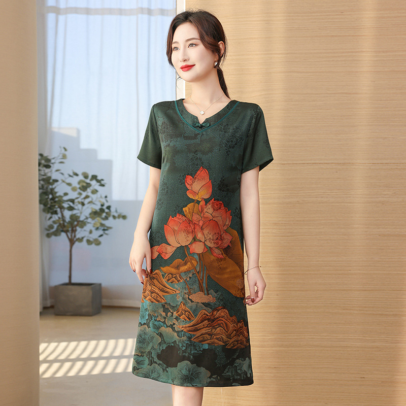 Middle-Aged and Elderly Women's Summer Dress Silk Dress 2023 Summer New Mother Dress Mulberry Silk Mid-Length Jacquard Overknee Skirt