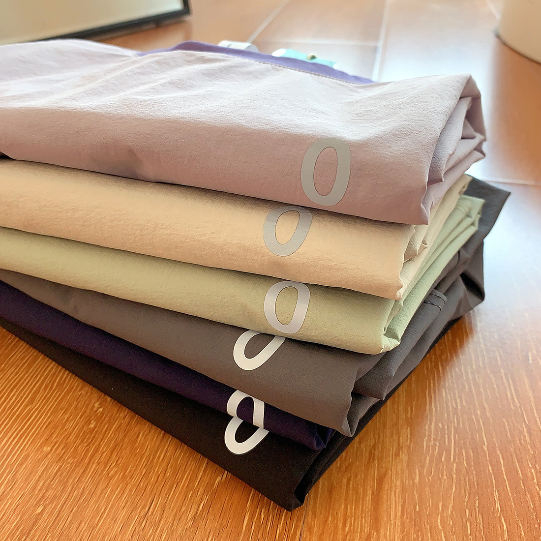 O！老渠道来货 羔级面料 速干透气拼接小标印花休闲短袖T恤女