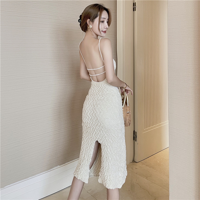 大露背女神度假年会礼服裙修身高腰长裙吊带开叉丝绒连衣裙