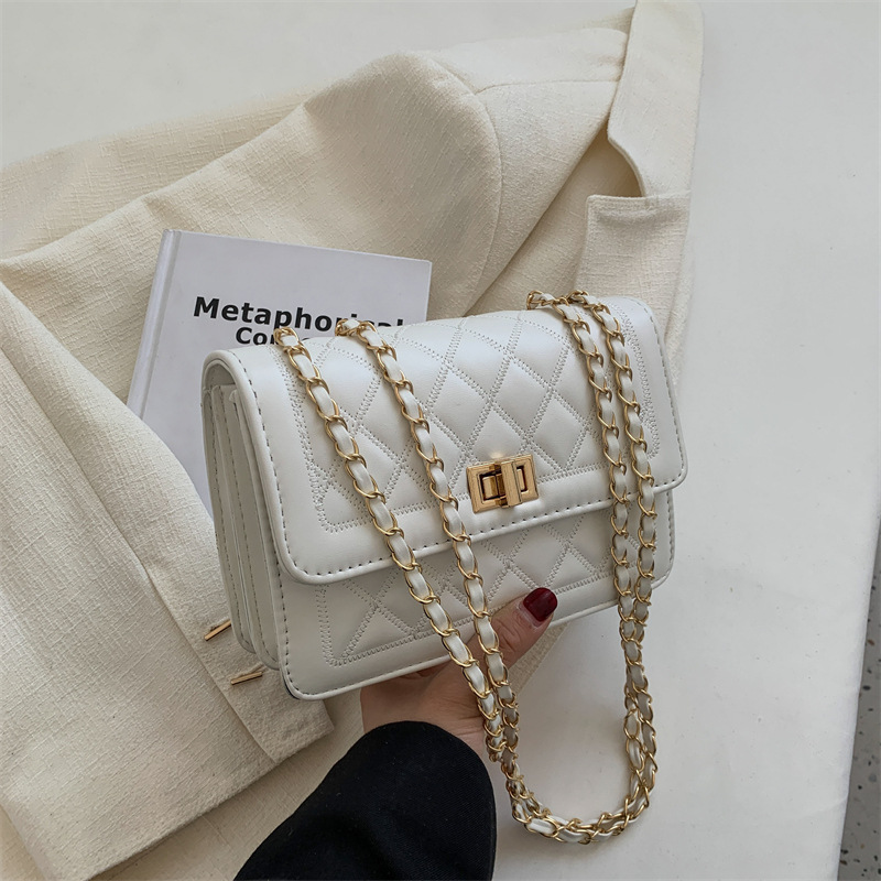 Simple Small Bag 2022 New Trendy Spring Fashion Chain Women's Shoulder Bag Rhombic Embroidery Thread Crossbody All-Matching Square Bag