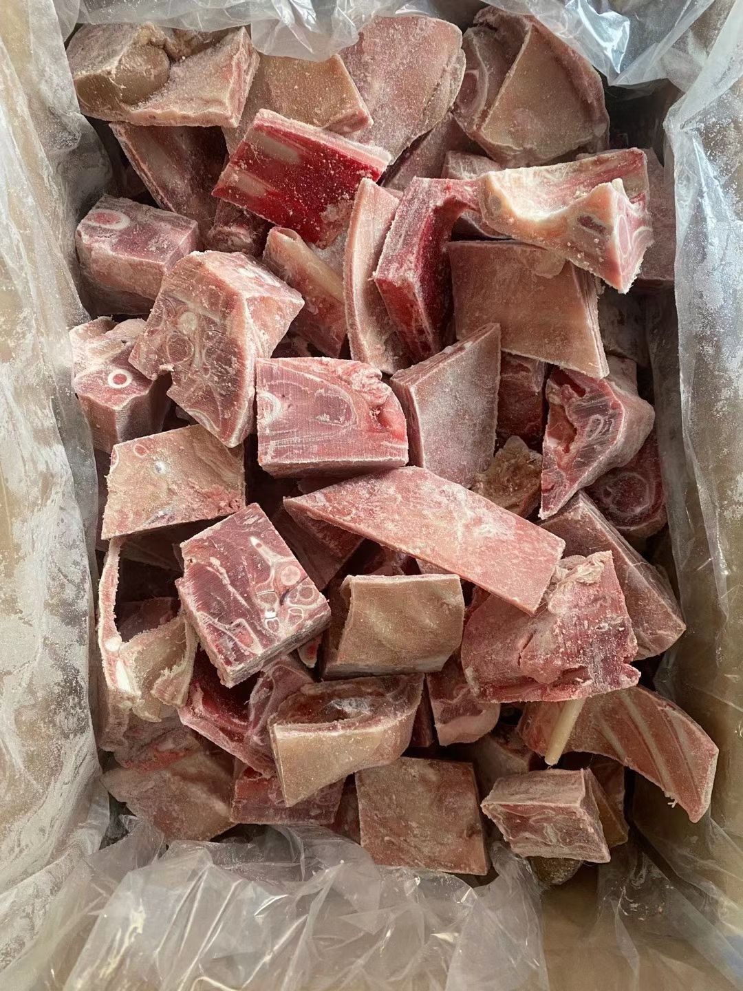 全羊块 新鲜冷冻羔羊肉块 清真羔羊肉 带骨全羊块一箱20斤