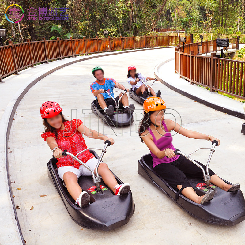 新西兰滑板车户外游乐设备 大型旅游景点公园山地滑车游乐设备