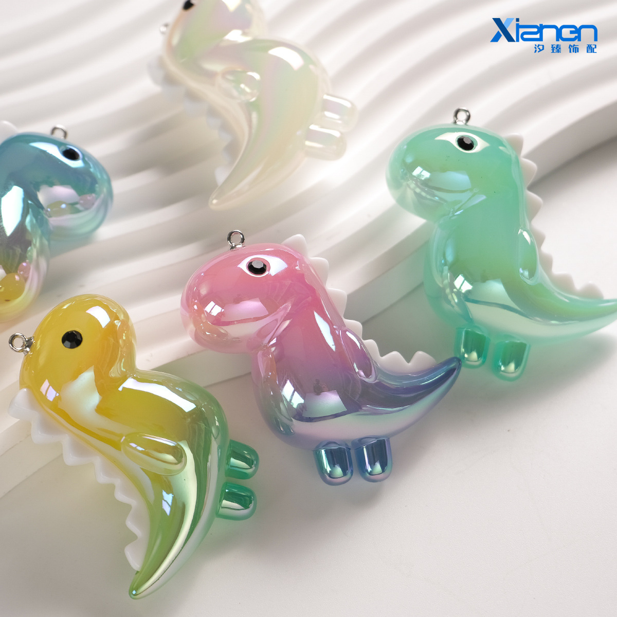 渐变果冻夜光镀彩UV小恐龙亚克力小怪兽挂件diy钥匙扣配件包包